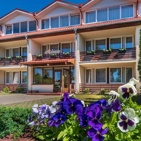 Aidaras Hotel Паланга Екстериор снимка