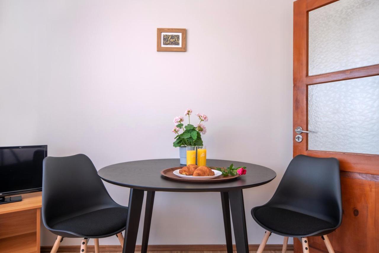 Aidaras Hotel Паланга Екстериор снимка
