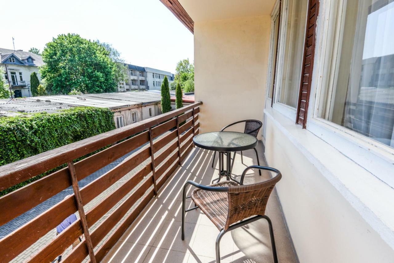 Aidaras Hotel Паланга Екстериор снимка