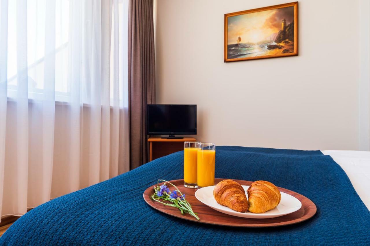 Aidaras Hotel Паланга Екстериор снимка